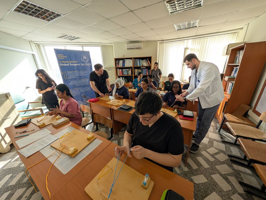 Workshop „Surgical Knots and Sutures”