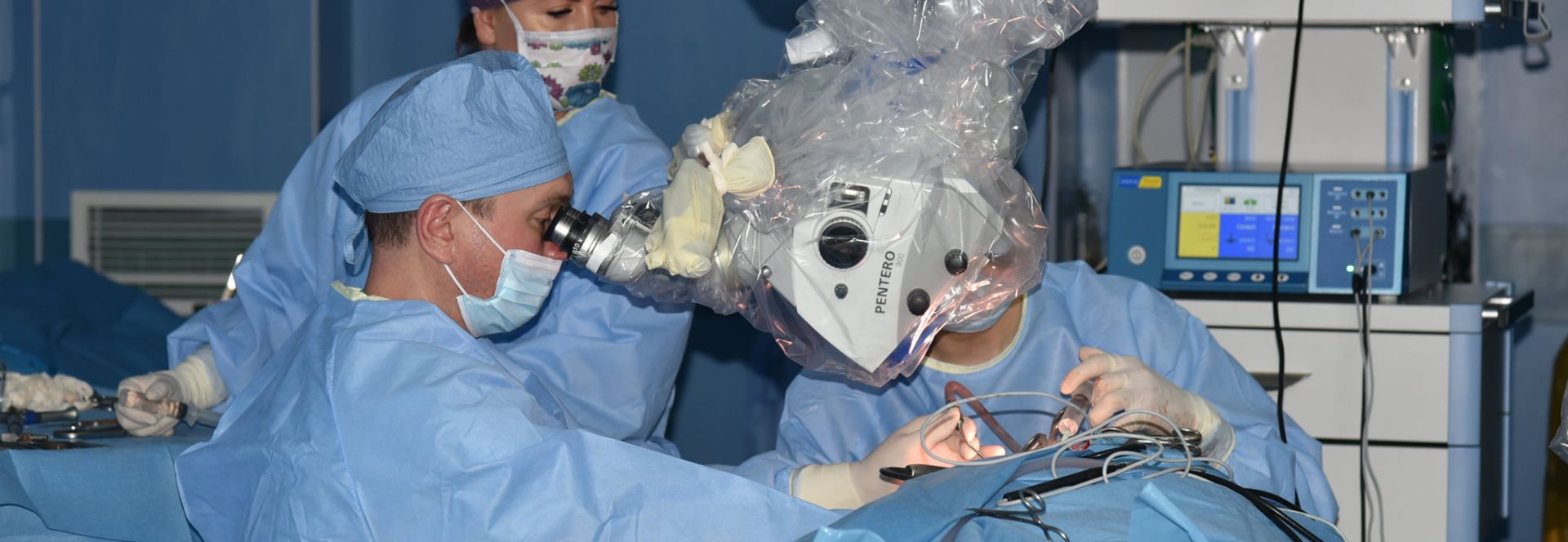 Prima intervenție chirurgicală realizată de o echipă de medici  oreliști și neurochirurgi 