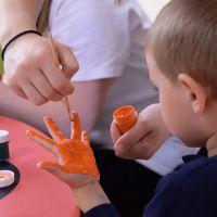 Terapie pentru copii prin tehnica coloratului