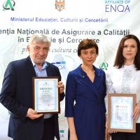 Teza de Doctor de Excelenţă