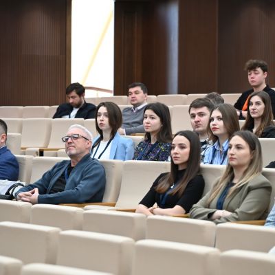 Conferință in memoriam Aureliu Gumeniuc